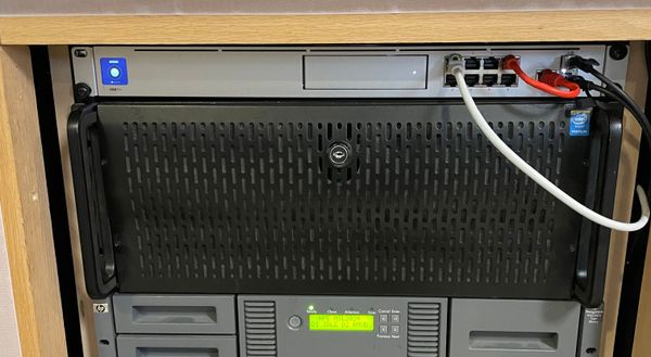 Racking a Rosewill 4u Server